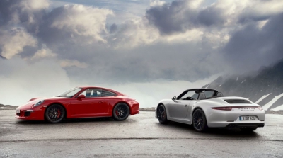 Компания &quot;Порше&quot;  порадовала фанатов особой версией 911 Carrera GTS